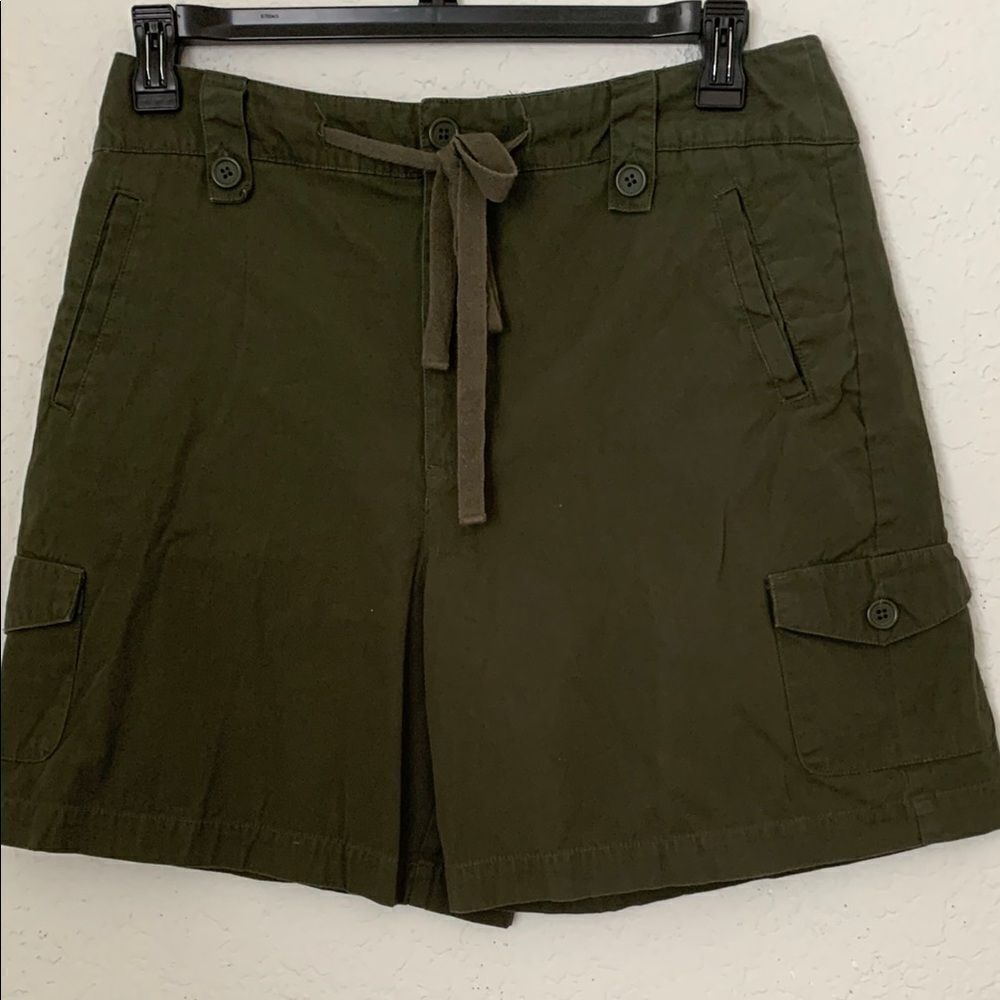White Stag Olive Green Women's Cargo Style Shorts Drawstring Size 14